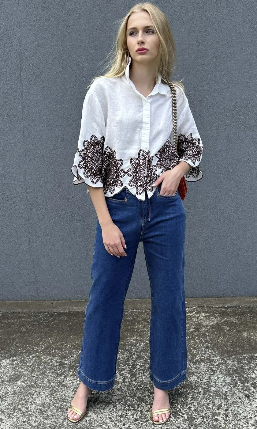 Archaic Kori Embroid Flower Shirt