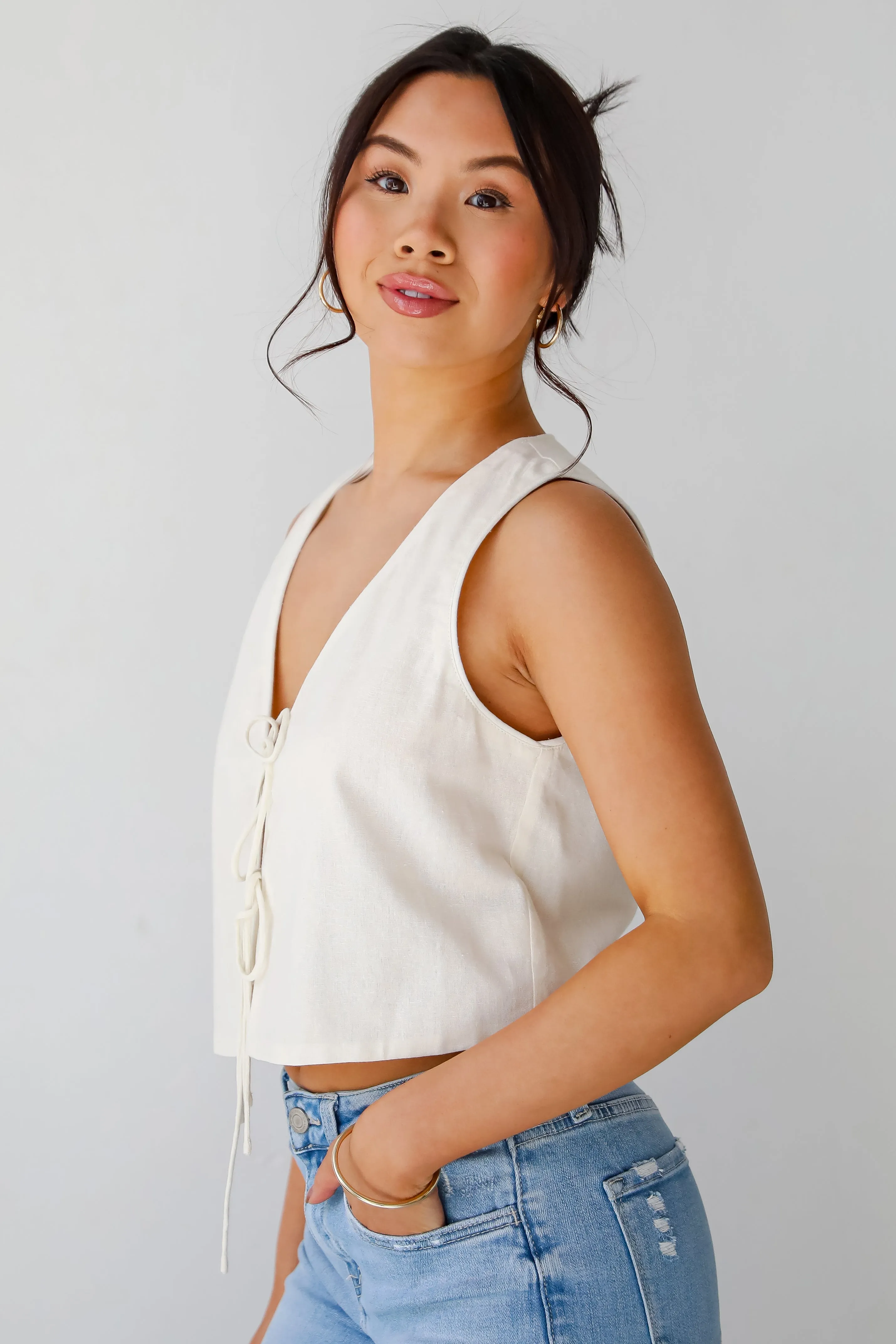 Express Yourself Tie Vest - DU DEAL