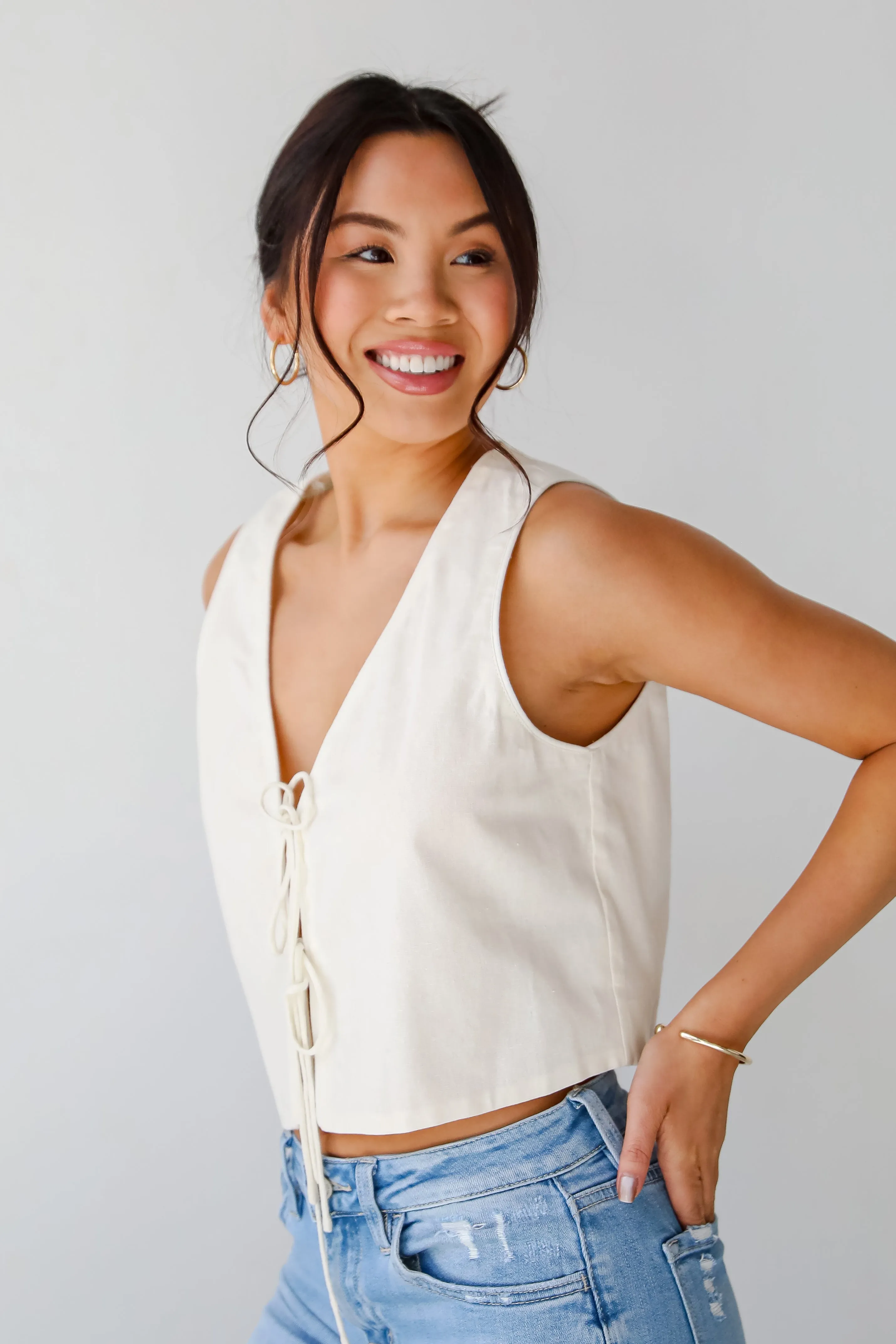 Express Yourself Tie Vest - DU DEAL