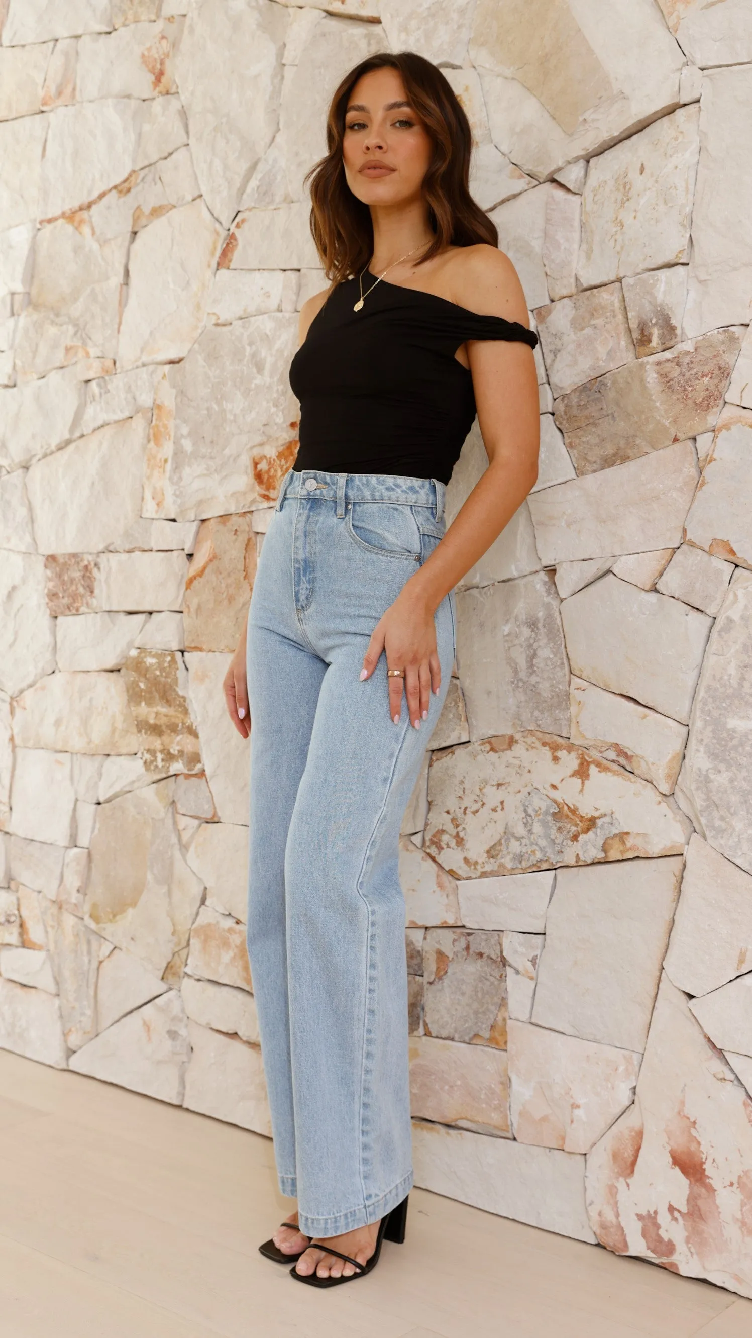 Jaegar Off Shoulder Bodysuit - Black