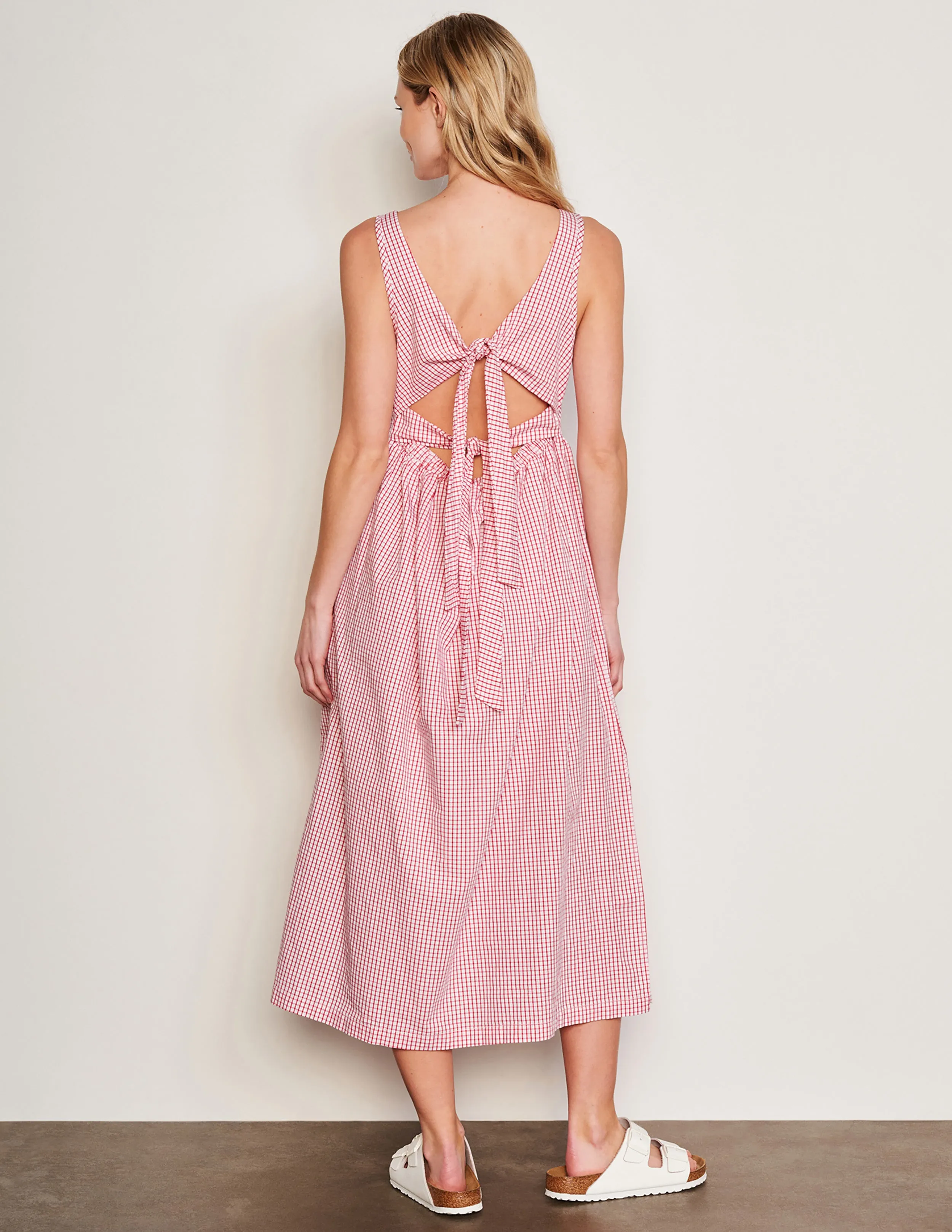 Sundry Beachside Check Midi Tie Back Dress in Optic White